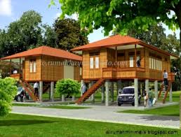 Sedikit mengusung model rumah panggung, desain rumah sengaja dibuat agak tinggi, sehingga tangga kecil di depannya bisa mempermanis rumah sederhana ini. 21 Inspirasi Desain Rumah Panggung Terbaik Joglo Joglo