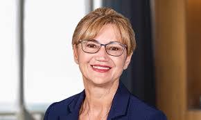 Mary Rahn's Instagram, Twitter & Facebook