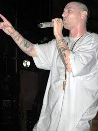 Britney spears and kevin federline's wedding was 10 years ago! Kevin Federline Wikipedia