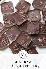 Mini Raw Chocolate Bars Theflexiblechef Recipe Raw Chocolate Bars Raw Chocolate Dark Chocolate Recipes