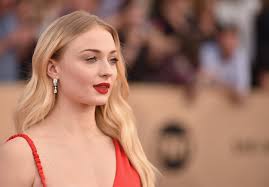 Turner's natural hair color is blonde. How Will Game Of Thrones Season 8 End Sophie Turner Uncertain Fans Will Like Show S Finale