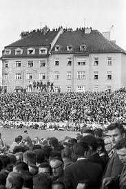 1860 münchen fangesänge und fußball lieder, top tracks: Oldfootballphotos On Twitter Munich School Football Stadium