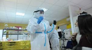 Se hai riscontrato problemi nella prenotazione del test sierologici o hai bisogno di chiarimenti sul referto scrivi a assistenza.covid@cmsantagostino.it. Covid Frosinone Le Vaccinazioni Per Gli Over 80 Slittano Di Una Settimana Si Parte L 8 Febbraio