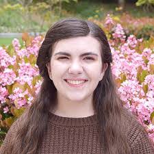 Ruth Vanderpool's Instagram, Twitter & Facebook