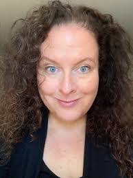 Jennifer Uhler's Instagram, Twitter & Facebook