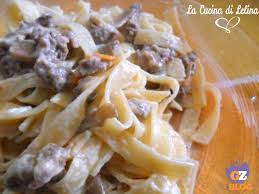 We did not find results for: Tagliatelle Salsiccia Funghi Panna Ricetta