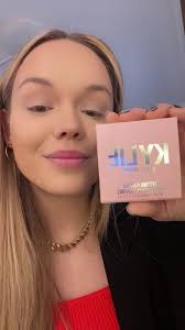 Douglas Enigmatic Beige