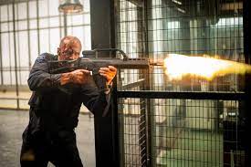 Jason statham, holt mccallany, josh hartnett and others. Cash Truck Kino Constantin Film Osterreich