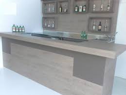 Il prodotto banchi e arredo bar componibile e vendita al metro, viene realizzata completamente in acciaio inox, mentre ripiani ed elementi non a vista sono invece realizzati in materiali più facili da pulire e più leggeri da monatre. Francese Banco Bar Francese Banconi Bar Contemporanei Banchi Bar Moderni Banconi Bar Alla Moda Arredi Per Bar Italia 400x300 Marchiodoro Attrezzature Da Ristorazione Frigoriferi Pizzeria Self Service Banchi Bar Lavastoviglie Lavapiatti