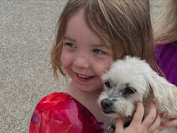 Melanie Smiley (@melaniesmiley2414) • Threads, Say more