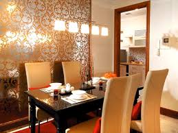 Ruang makan yang kecil bisa mengganggu gerak anda dan keluarga. Deco Ruang Makan Desainrumahid Com