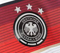 Stemma loghi google sport germania calcio. Maglia Germania Mondiali 2014 Adidas Dice Addio Ai Calzoncini Neri