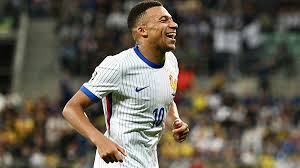 Mbappé iguala a Henry: Francia domina a Ucrania en Eliminatorias - Imagen principal del artículo
