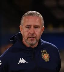 Alin Petrache, recuperat de Gabriela Firea dupa dezastrul de la Jocurile  Olimpice, vrea buget marit din taxele bucurestenilor si ale  multinationalelor ca sa reinvie clubul de fotbal Rapid Bucuresti