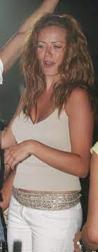 Από το 2005 μέχρι το 2007 συνεργάστηκε με τον γιώργο καπουτζίδη για την σειρά στο παρά 5. Stylefile Oi Allages Sta Mallia Ths Zetas Makrypoylia Apo Ta 90s Fwto Gossip Tv Gr