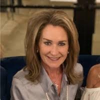 Michelle Hassell's Instagram, Twitter & Facebook