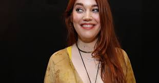 LISTEN: Grammy-winner Anna Wise plays synth pop