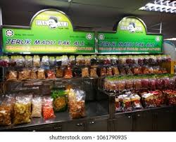 Barulah lengkap percutian anda dengan buah tangan dari penang yang pasti membuatkan. April 4 2018 Penang Malaysia Variety Stock Photo Edit Now 1061790935