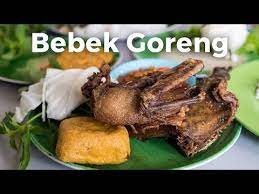 Best Indonesian Food Fried Duck And Sambal At Bebek Goreng H Slamet In Jakarta Youtube Food Indonesian Cuisine Indonesian Food