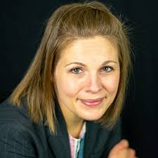 Holly Farris Email & Phone Number