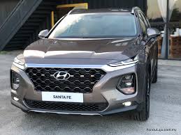 Santa fe 2021 suv terbaru tersedia dalam pilihan mesin bensin, diesel. Tahukahanda 5 Sebab Kenapa Hyundai Santa Fe Berbaloi Dibeli