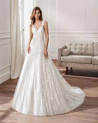 Schönste brautkleid für den schönesten tag. Brautmode Diamore On Twitter Brautkleider Von Luna Novias 2019 Https T Co Atl838w70k Mit Luna Novias Hat Man Dort Eine Etwas Gunstigere Linie Erschaffen Ohne Auf Das Feine Design Und Die Feminine Note Zu