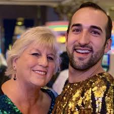 How are you honoring non-romantic love for Valentine's Day? For me, it  starts with my mom.