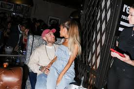 It is clear that the memory of mac will not be leaving ariana any time soon as she. Ariana Grande Just Shut Down People Who Say She S Milking Mac Miller S Death Glamour