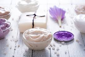 Due creme viso anti invecchiamento fatte in casa. Cosmetici Naturali Fai Da Te Come Conservare I Tuoi Prodotti Fatti In Casa Ohga