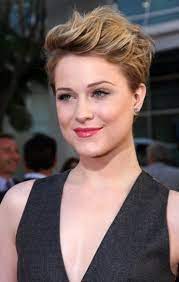 The slicked back undercut is one of the best matching haircuts for men with the square face. 70 Best Short Hairstyles For Square Faces Over 50 60 Trendy Hairstyles For Chubby Faces