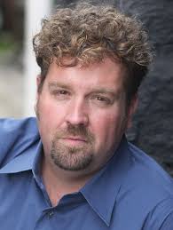 Mark Warwick's Instagram, Twitter & Facebook