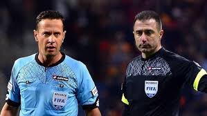 Samet Aybaba Dan Huseyin Gocek Ve Halis Ozkahya Aciklamasi Bu Sekilde Cezalandirmalarini Dogru Bulmuyorum Referee Fifa