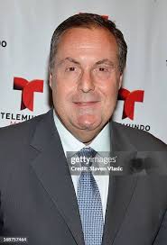 Andres Cantor attends the 2013 Telemundo Upfront at Frederick P. Rose...  News Photo