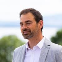 1400+ profils pour “Verney”