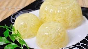They are served on special occasions such as weddings, housewarmings, or ordinations. Thai Dessert Egg Jelly Woon Kai Youtube