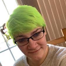 Ali Szymanski's Instagram, Twitter & Facebook