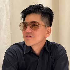 Adrian Wang (@cbdadrian) • Instagram photos and videos