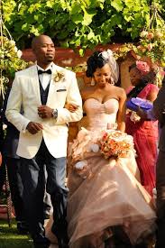 African American Black And White Wedding Party Pin By Laresha Crawford On Wedding Ideas African Wedding Dress African Inspired Wedding African Bride