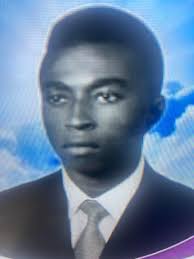 Aprann Konnen Moun Pòdpè # 11 Jacques Fritz Philippe Kiyes li te Yè ?  Jacques Fritz Philippe se te yon sitwayen ki te pran sa l tap fè serye. Fritz  Philippe te