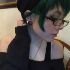 Nikole Thomas (starvingpriest)