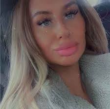 Beaumont, Lancaster: Dane Crawford and Shelby Wallis