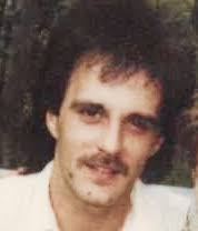 Annette Ellsworth's Instagram, Twitter & Facebook