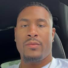 How to remove old gas from a Mustang after a rebuild?