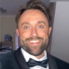 Hi all, just wanted to let you know about a good friend of mine Brian  Lightbody who is just in the process of launching a new social venture  named 'Lightbody Health'. LH