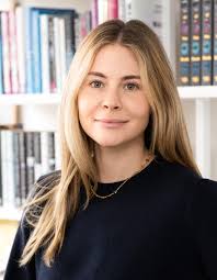 Charlotte Sunderland's Instagram, Twitter & Facebook