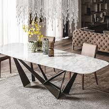 Go a little wild with your centerpieces. 8 Table Centerpiece Ideas For Your 2021 Tabletop Decoration