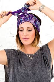 4 Ways To Wear A Scarf On Your Head This Spring Via Brit Co Scarf Hairstyles Headbands For Short Hair Ways To Wear A Scarf