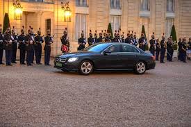 استجابة لدعوة الرئيس الفرنسي ايمانويل ماكرون يودي رئيس الجمهورية قيس سعيد يومي 17 و 18 ماي زيارة رسمية الى فرنسا للمشاركة في قمة تمويل الاقتصاديات الإفريقية و التي ستنعقد يوم غد الثلاثاء 18 ماي 2021 في العاصمة الفرنسية باريس بمشاركة حوالي 30 رئيس دولة و رئيس حكومة من افريقيا و. Ù„Ù‚Ø§Ø¡ Ø±Ø¦ÙŠØ³ Ø§Ù„Ø¬Ù…Ù‡ÙˆØ±ÙŠØ© Ù‚ÙŠØ³ Ø³Ø¹ÙŠØ¯ Ù…Ø¹ Ø§Ù„Ø±Ø¦ÙŠØ³ Ø§Ù„ÙØ±Ù†Ø³ÙŠ Ø¥ÙŠÙ…Ø§Ù†ÙˆÙŠÙ„ Ù…Ø§ÙƒØ±ÙˆÙ† Ø±Ø¦Ø§Ø³Ø© Ø§Ù„Ø¬Ù…Ù‡ÙˆØ±ÙŠØ© Ø§Ù„ØªÙˆÙ†Ø³ÙŠØ©