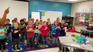 Kindergarten class learns to sign 'Happy Birthday' in heartfelt surprise