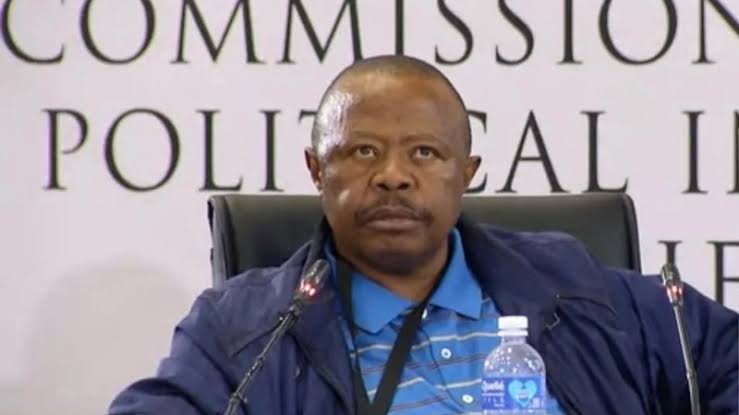 Gauteng traffic chief Samuel Mashaba suspended following Madlanga  Commission testimony | Magic 828